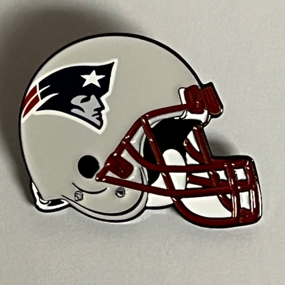 New England Patriots Helmet Hat Pin Pins Hats Bag Football Fitted New Era Logo